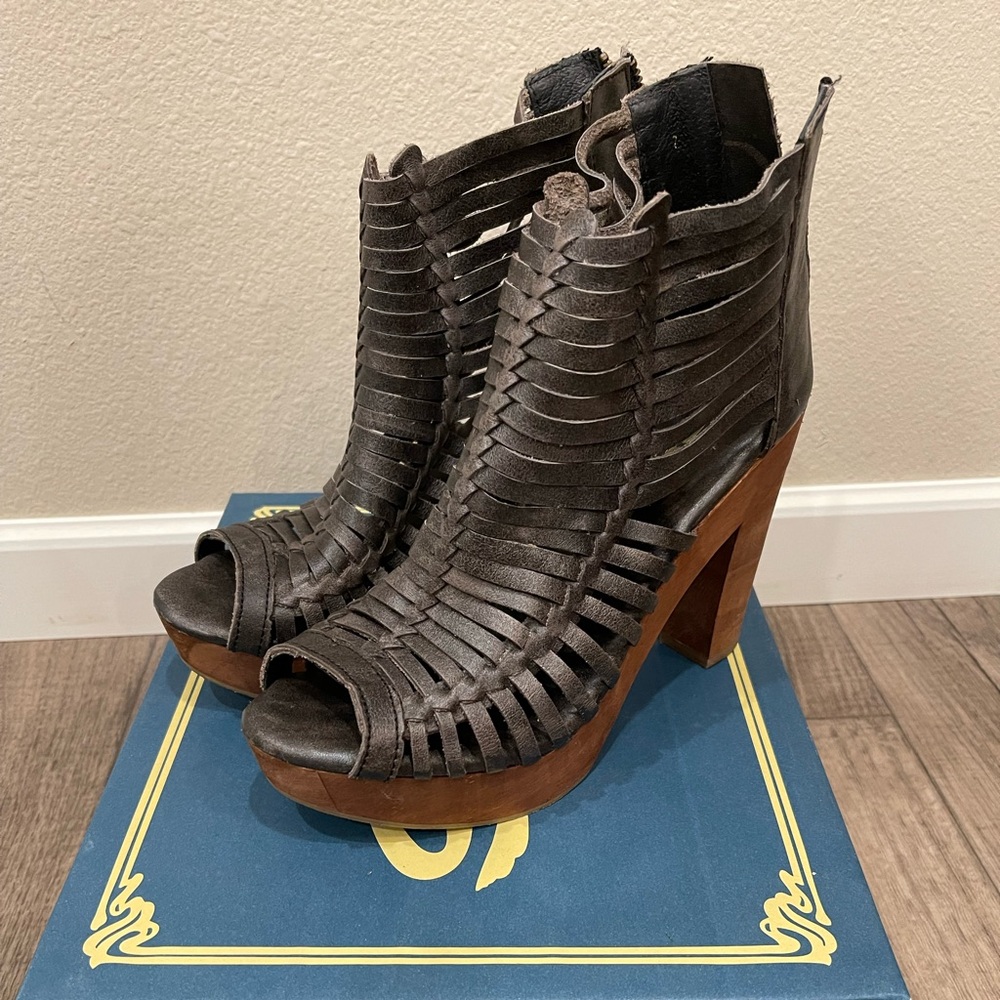 Sbicca Yani Heels